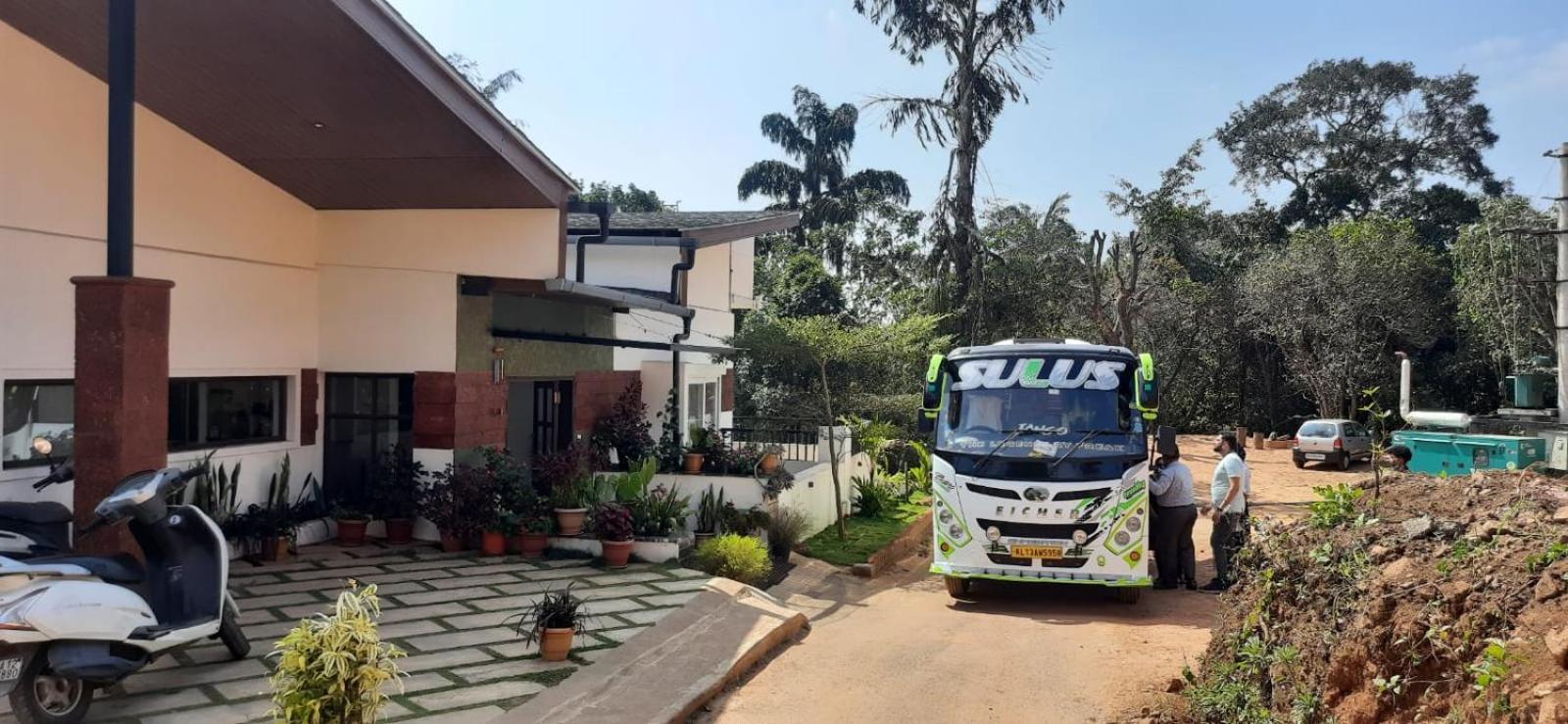 מדיקרי Coorg Vismaya Resort מראה חיצוני תמונה