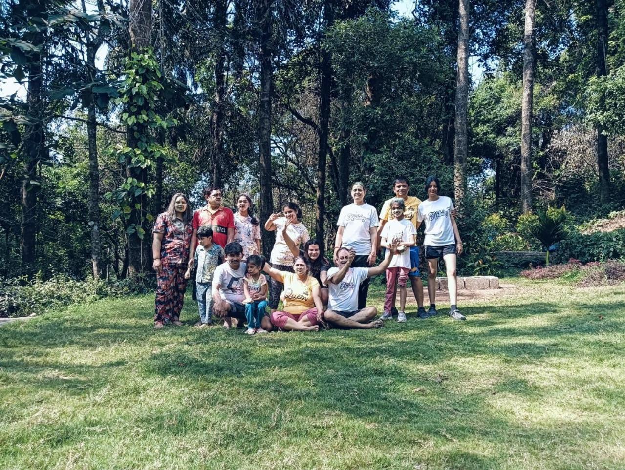 מדיקרי Coorg Vismaya Resort מראה חיצוני תמונה