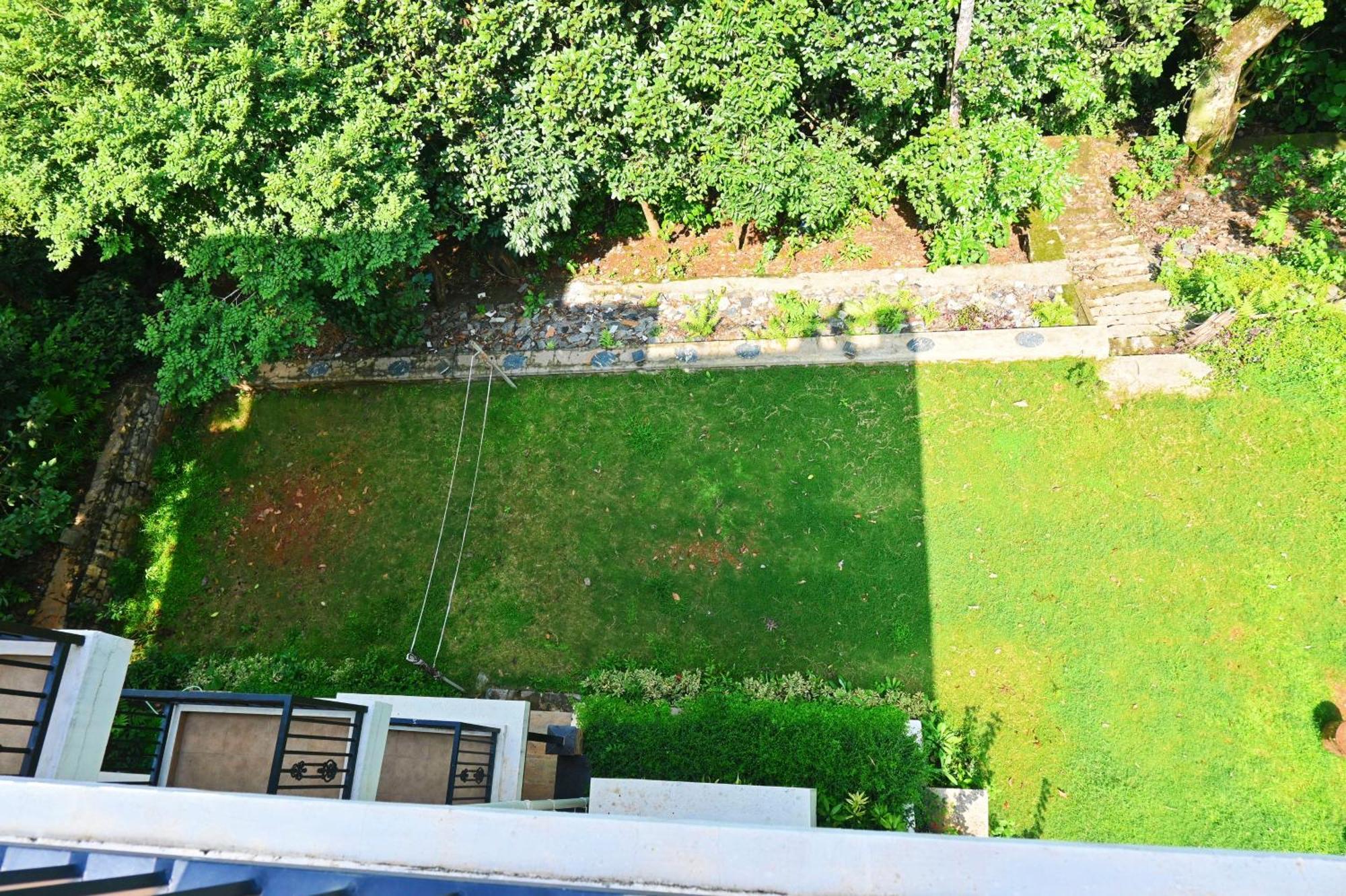 מדיקרי Coorg Vismaya Resort מראה חיצוני תמונה