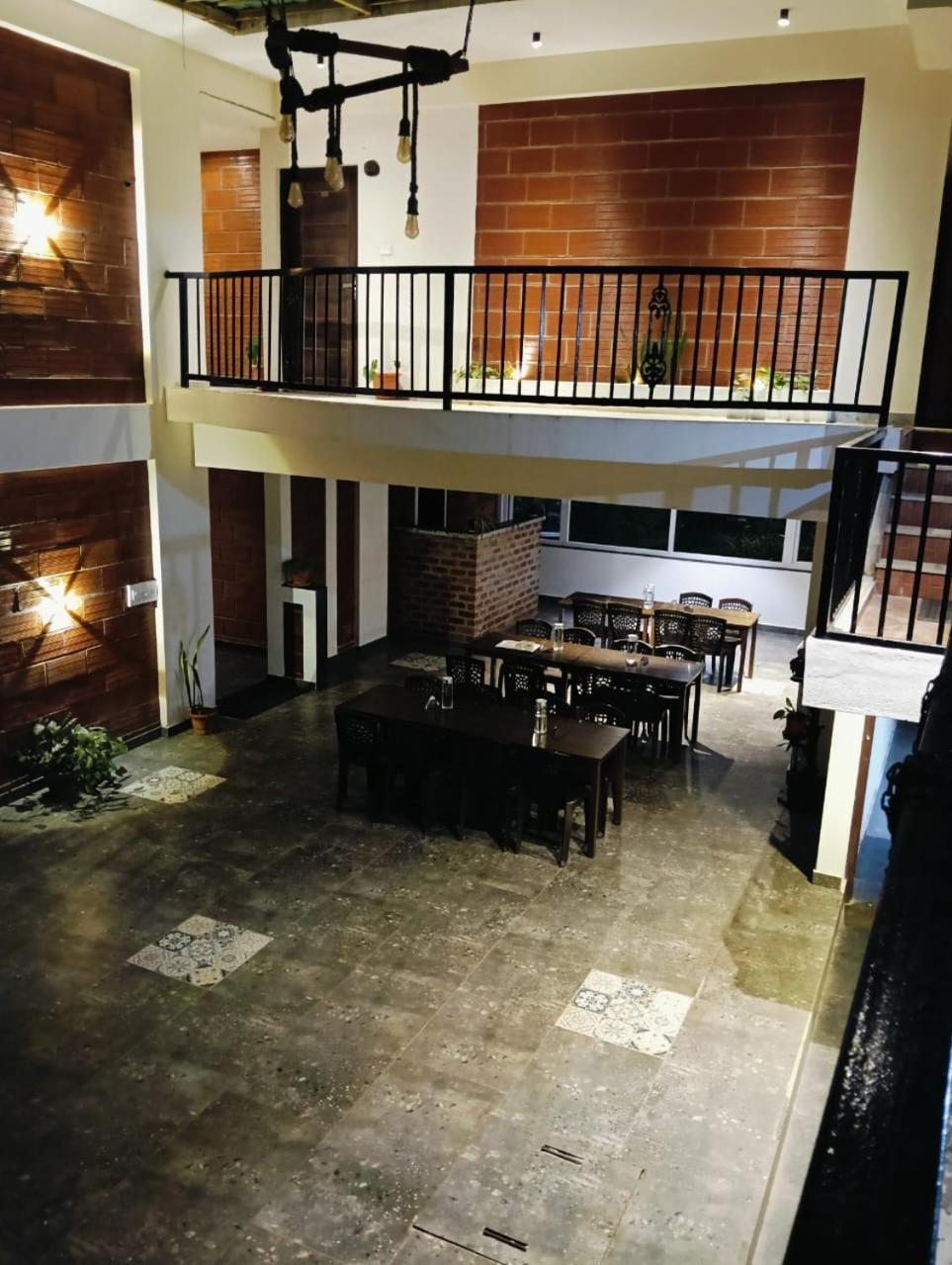 מדיקרי Coorg Vismaya Resort מראה חיצוני תמונה